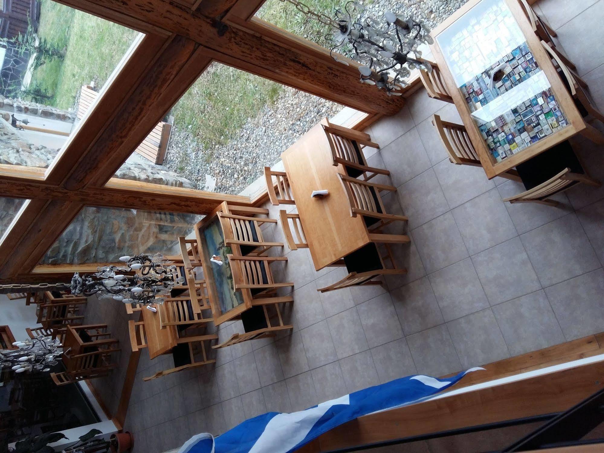 Hosteria Mi Vida Ushuaia Esterno foto